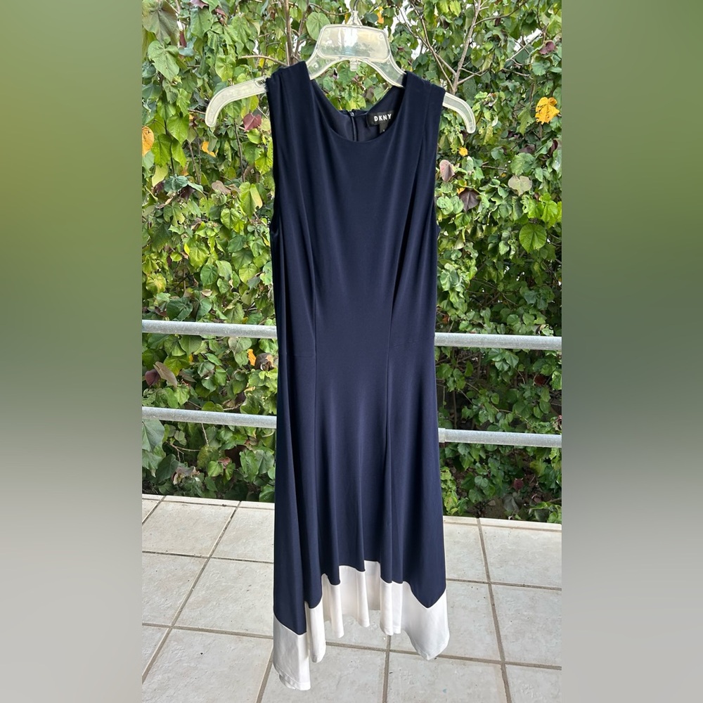 DKNY Navy Two Tone A-Line Summer Cocktail Preppy Party Dress Size 2
